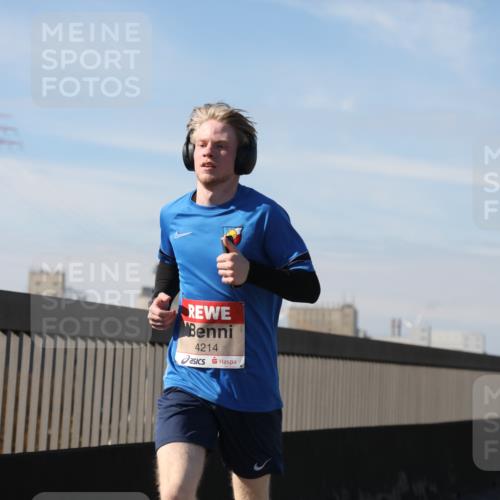 03.10.2025 - Köhlbrandbrückenlauf Yannick Fuchs http://msf.ph/oto/9188572 03.10.2025 11:47:49 Position 3 4214 meine-sportfotos.de