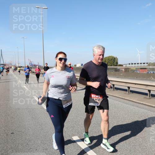 03.10.2025 - Köhlbrandbrückenlauf Yannick Fuchs http://msf.ph/oto/9188594 03.10.2025 12:07:57 Position 3 6067, 4941 meine-sportfotos.de