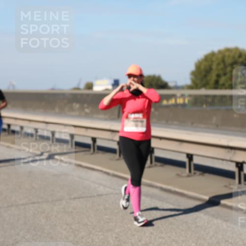 03.10.2025 - Köhlbrandbrückenlauf Yannick Fuchs http://msf.ph/oto/9188608 03.10.2025 12:07:58 Position 3  meine-sportfotos.de