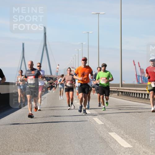 03.10.2025 - Köhlbrandbrückenlauf Yannick Fuchs http://msf.ph/oto/9188637 03.10.2025 11:47:55 Position 3 5245 meine-sportfotos.de