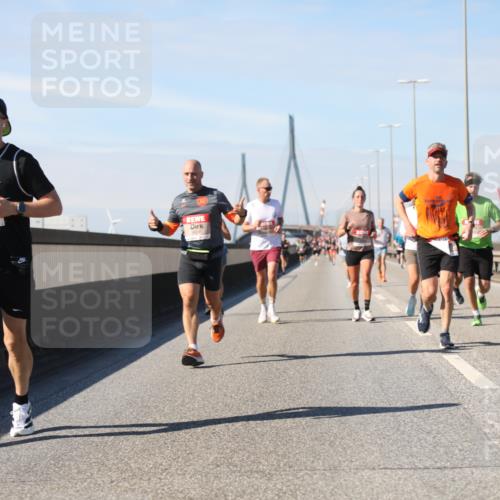 03.10.2025 - Köhlbrandbrückenlauf Yannick Fuchs http://msf.ph/oto/9188667 03.10.2025 11:47:57 Position 3 5245, 5670 meine-sportfotos.de