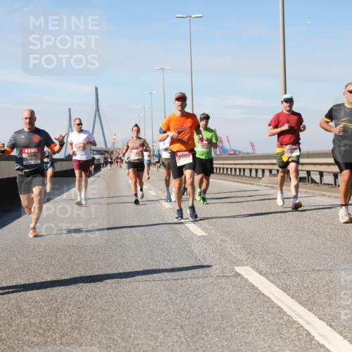 03.10.2025 - Köhlbrandbrückenlauf Yannick Fuchs http://msf.ph/oto/9188674 03.10.2025 11:47:57 Position 3  meine-sportfotos.de