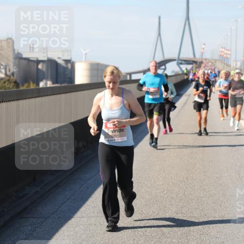 03.10.2025 - Köhlbrandbrückenlauf Yannick Fuchs http://msf.ph/oto/9188699 03.10.2025 12:08:04 Position 3 5391 meine-sportfotos.de