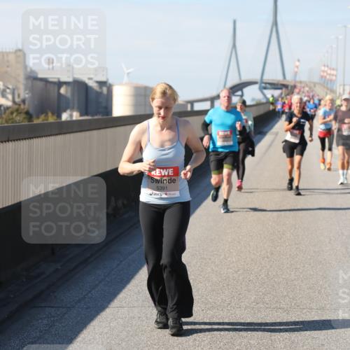 03.10.2025 - Köhlbrandbrückenlauf Yannick Fuchs http://msf.ph/oto/9188704 03.10.2025 12:08:05 Position 3 5391 meine-sportfotos.de