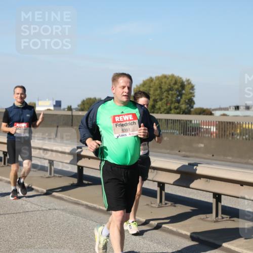 03.10.2025 - Köhlbrandbrückenlauf Yannick Fuchs http://msf.ph/oto/9188752 03.10.2025 12:08:08 Position 3 6351 meine-sportfotos.de