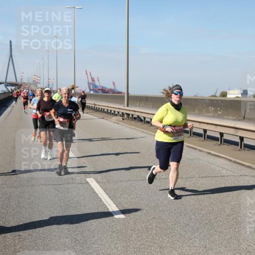 03.10.2025 - Köhlbrandbrückenlauf Yannick Fuchs http://msf.ph/oto/9188770 03.10.2025 12:08:09 Position 3 5601 meine-sportfotos.de