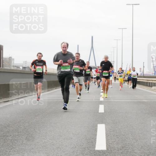 03.10.2025 - Köhlbrandbrückenlauf Matties Gatica Varas http://msf.ph/oto/9188832 03.10.2025 15:55:49 Position 3 7208 meine-sportfotos.de