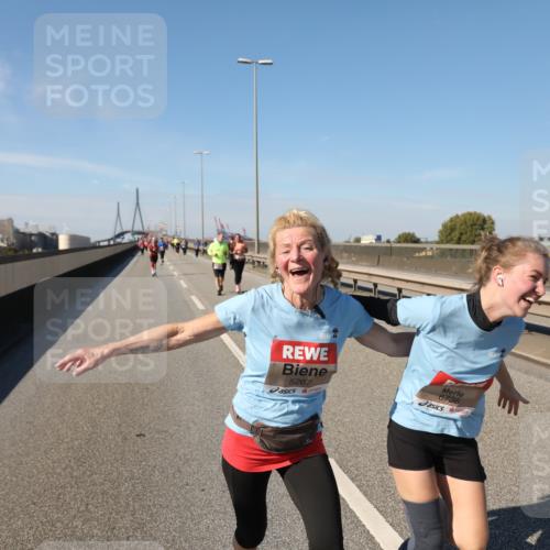 03.10.2025 - Köhlbrandbrückenlauf Yannick Fuchs http://msf.ph/oto/9188864 03.10.2025 12:08:15 Position 3 5267, 6736 meine-sportfotos.de