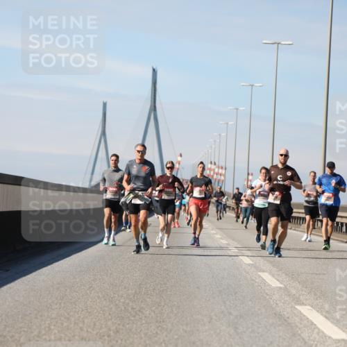03.10.2025 - Köhlbrandbrückenlauf Yannick Fuchs http://msf.ph/oto/9188892 03.10.2025 11:48:16 Position 3  meine-sportfotos.de