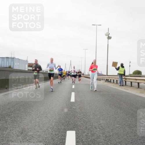 03.10.2025 - Köhlbrandbrückenlauf Matties Gatica Varas http://msf.ph/oto/9188927 03.10.2025 15:56:08 Position 3  meine-sportfotos.de