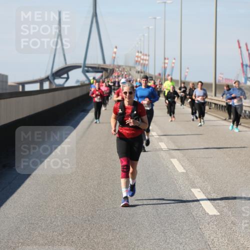 03.10.2025 - Köhlbrandbrückenlauf Yannick Fuchs http://msf.ph/oto/9188928 03.10.2025 12:08:19 Position 3  meine-sportfotos.de
