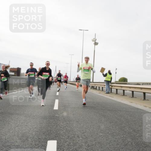 03.10.2025 - Köhlbrandbrückenlauf Matties Gatica Varas http://msf.ph/oto/9188984 03.10.2025 15:56:21 Position 3  meine-sportfotos.de