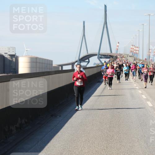 03.10.2025 - Köhlbrandbrückenlauf Yannick Fuchs http://msf.ph/oto/9189009 03.10.2025 12:08:27 Position 3  meine-sportfotos.de
