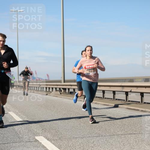 03.10.2025 - Köhlbrandbrückenlauf Yannick Fuchs http://msf.ph/oto/9189029 03.10.2025 11:48:29 Position 3 5055 meine-sportfotos.de