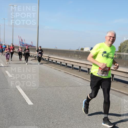 03.10.2025 - Köhlbrandbrückenlauf Yannick Fuchs http://msf.ph/oto/9189111 03.10.2025 12:08:36 Position 3 6156 meine-sportfotos.de