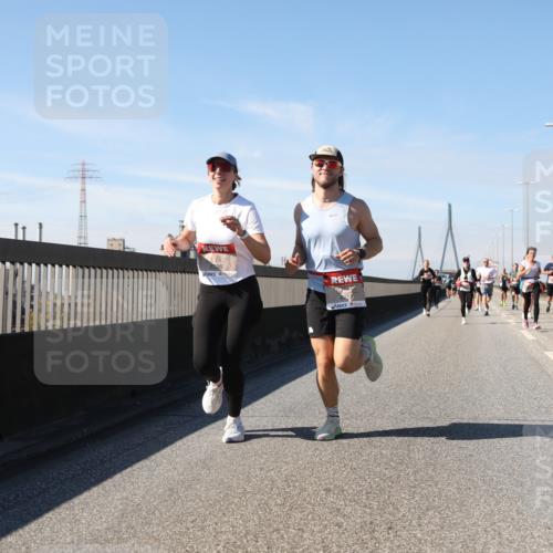 03.10.2025 - Köhlbrandbrückenlauf Yannick Fuchs http://msf.ph/oto/9189133 03.10.2025 11:48:37 Position 3  meine-sportfotos.de