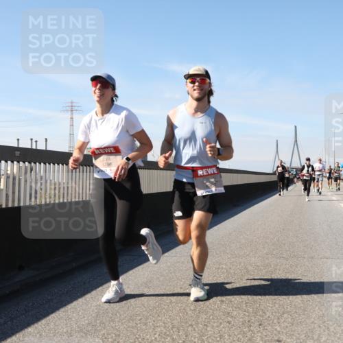 03.10.2025 - Köhlbrandbrückenlauf Yannick Fuchs http://msf.ph/oto/9189139 03.10.2025 11:48:37 Position 3 6786 meine-sportfotos.de
