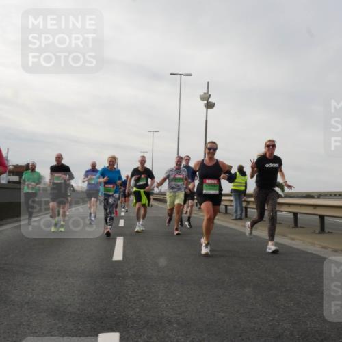 03.10.2025 - Köhlbrandbrückenlauf Matties Gatica Varas http://msf.ph/oto/9189240 03.10.2025 15:57:21 Position 3  meine-sportfotos.de
