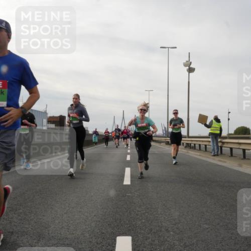 03.10.2025 - Köhlbrandbrückenlauf Matties Gatica Varas http://msf.ph/oto/9189309 03.10.2025 15:57:36 Position 3 7814 meine-sportfotos.de