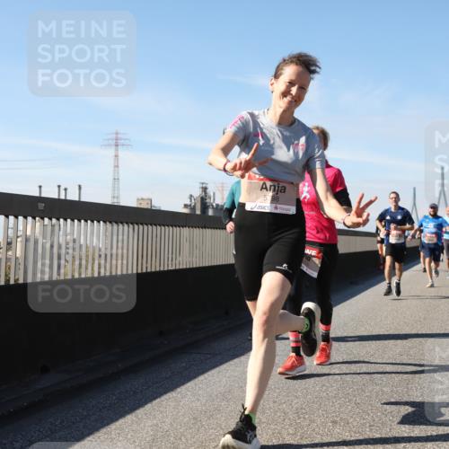 03.10.2025 - Köhlbrandbrückenlauf Yannick Fuchs http://msf.ph/oto/9189390 03.10.2025 11:48:56 Position 3 5798 meine-sportfotos.de