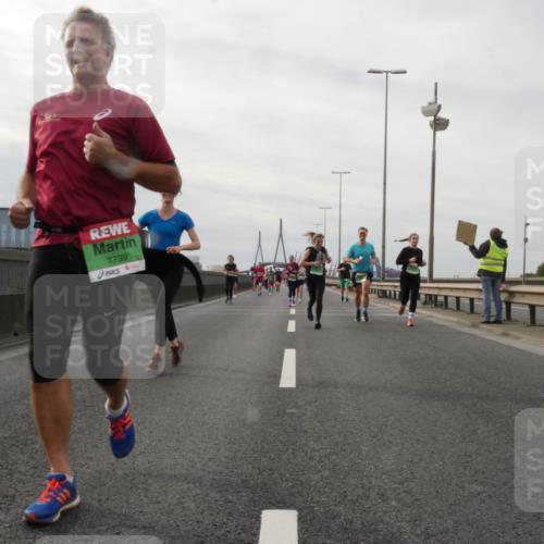 03.10.2025 - Köhlbrandbrückenlauf Matties Gatica Varas http://msf.ph/oto/9189397 03.10.2025 15:57:58 Position 3 7739 meine-sportfotos.de