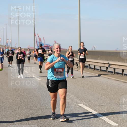 03.10.2025 - Köhlbrandbrückenlauf Yannick Fuchs http://msf.ph/oto/9189458 03.10.2025 12:09:11 Position 3 5783, 5179 meine-sportfotos.de