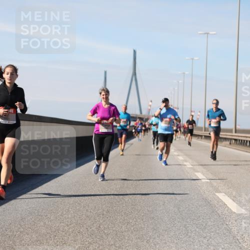 03.10.2025 - Köhlbrandbrückenlauf Yannick Fuchs http://msf.ph/oto/9189498 03.10.2025 11:49:02 Position 3  meine-sportfotos.de