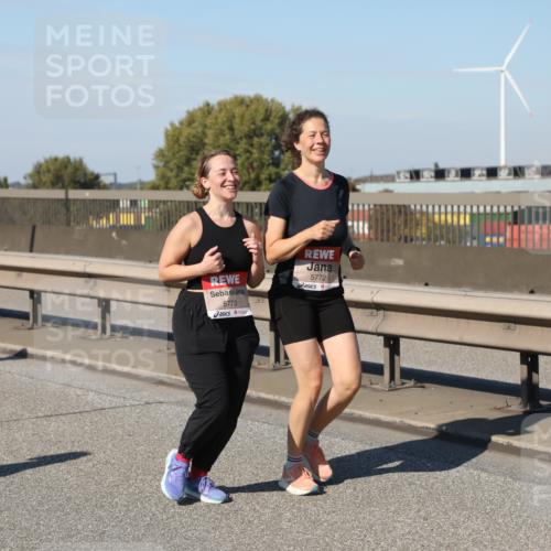 03.10.2025 - Köhlbrandbrückenlauf Yannick Fuchs http://msf.ph/oto/9189502 03.10.2025 12:09:16 Position 3 5773, 5772 meine-sportfotos.de