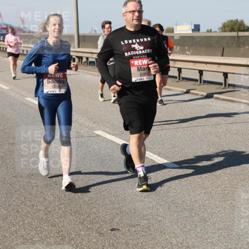 03.10.2025 - Köhlbrandbrückenlauf Yannick Fuchs http://msf.ph/oto/9189585 03.10.2025 12:09:22 Position 3 6290, 6289 meine-sportfotos.de