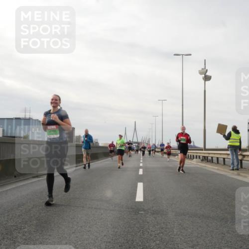 03.10.2025 - Köhlbrandbrückenlauf Matties Gatica Varas http://msf.ph/oto/9189598 03.10.2025 15:58:46 Position 3  meine-sportfotos.de