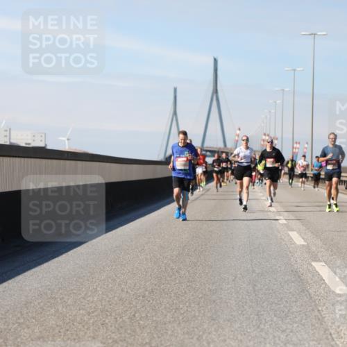 03.10.2025 - Köhlbrandbrückenlauf Yannick Fuchs http://msf.ph/oto/9189605 03.10.2025 11:49:16 Position 3  meine-sportfotos.de