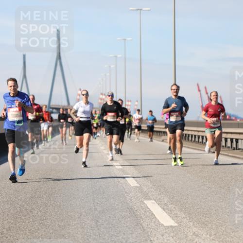 03.10.2025 - Köhlbrandbrückenlauf Yannick Fuchs http://msf.ph/oto/9189620 03.10.2025 11:49:18 Position 3 6720 meine-sportfotos.de