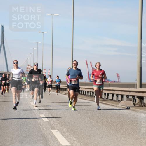 03.10.2025 - Köhlbrandbrückenlauf Yannick Fuchs http://msf.ph/oto/9189622 03.10.2025 11:49:18 Position 3  meine-sportfotos.de