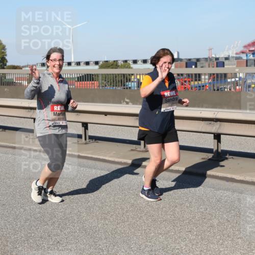 03.10.2025 - Köhlbrandbrückenlauf Yannick Fuchs http://msf.ph/oto/9189624 03.10.2025 12:09:25 Position 3 4919, 5300 meine-sportfotos.de