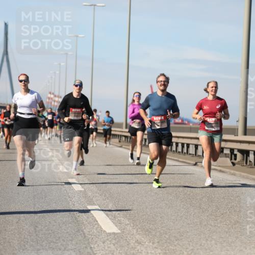 03.10.2025 - Köhlbrandbrückenlauf Yannick Fuchs http://msf.ph/oto/9189639 03.10.2025 11:49:19 Position 3  meine-sportfotos.de