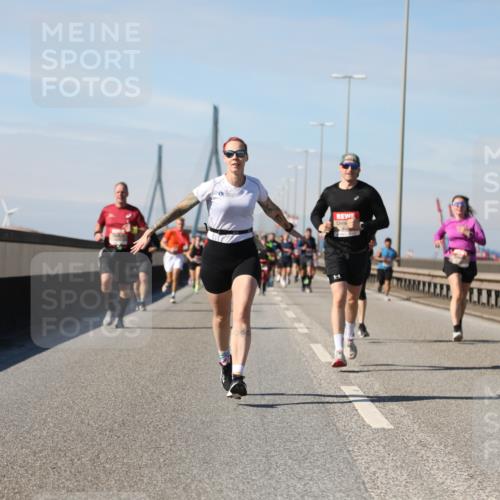 03.10.2025 - Köhlbrandbrückenlauf Yannick Fuchs http://msf.ph/oto/9189663 03.10.2025 11:49:21 Position 3 4327 meine-sportfotos.de