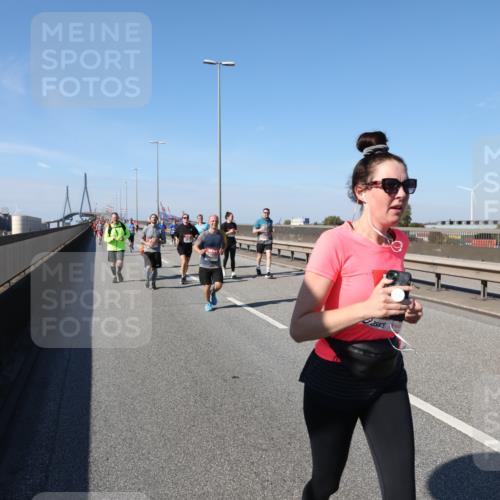 03.10.2025 - Köhlbrandbrückenlauf Yannick Fuchs http://msf.ph/oto/9189683 03.10.2025 12:09:32 Position 3  meine-sportfotos.de