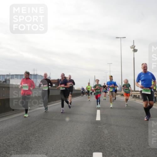 03.10.2025 - Köhlbrandbrückenlauf Matties Gatica Varas http://msf.ph/oto/9189726 03.10.2025 15:59:14 Position 3  meine-sportfotos.de