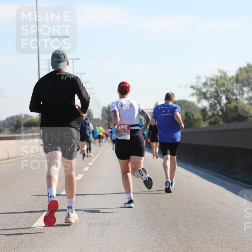 03.10.2025 - Köhlbrandbrückenlauf Yannick Fuchs http://msf.ph/oto/9189727 03.10.2025 11:49:28 Position 3 6089 meine-sportfotos.de