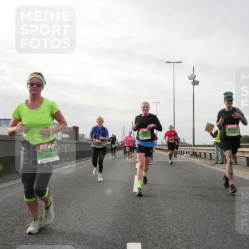 03.10.2025 - Köhlbrandbrückenlauf Matties Gatica Varas http://msf.ph/oto/9189746 03.10.2025 15:59:18 Position 3 8032 meine-sportfotos.de