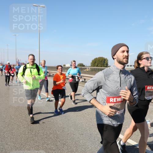 03.10.2025 - Köhlbrandbrückenlauf Yannick Fuchs http://msf.ph/oto/9189758 03.10.2025 12:09:36 Position 3 792, 5347 meine-sportfotos.de