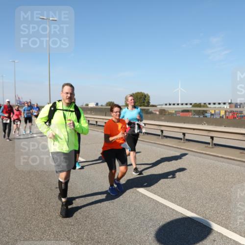 03.10.2025 - Köhlbrandbrückenlauf Yannick Fuchs http://msf.ph/oto/9189770 03.10.2025 12:09:36 Position 3  meine-sportfotos.de