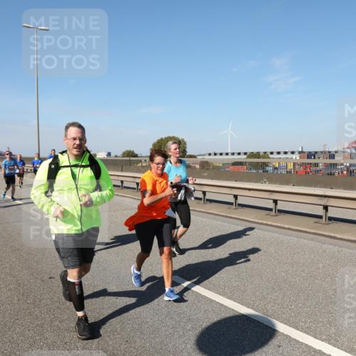 03.10.2025 - Köhlbrandbrückenlauf Yannick Fuchs http://msf.ph/oto/9189774 03.10.2025 12:09:36 Position 3  meine-sportfotos.de