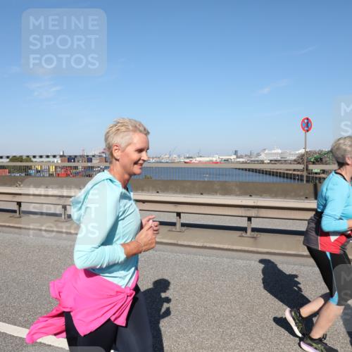03.10.2025 - Köhlbrandbrückenlauf Yannick Fuchs http://msf.ph/oto/9189801 03.10.2025 12:09:39 Position 3  meine-sportfotos.de