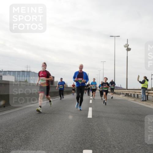 03.10.2025 - Köhlbrandbrückenlauf Matties Gatica Varas http://msf.ph/oto/9189802 03.10.2025 15:59:30 Position 3  meine-sportfotos.de