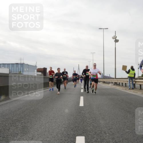 03.10.2025 - Köhlbrandbrückenlauf Matties Gatica Varas http://msf.ph/oto/9189822 03.10.2025 15:59:35 Position 3  meine-sportfotos.de