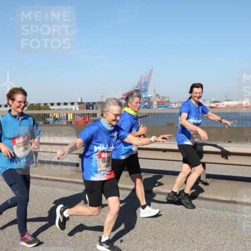 03.10.2025 - Köhlbrandbrückenlauf Yannick Fuchs http://msf.ph/oto/9189886 03.10.2025 12:09:43 Position 3 496 meine-sportfotos.de