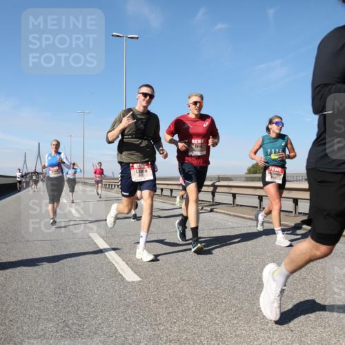 03.10.2025 - Köhlbrandbrückenlauf Yannick Fuchs http://msf.ph/oto/9189899 03.10.2025 11:49:40 Position 3 4761, 15, 6323 meine-sportfotos.de