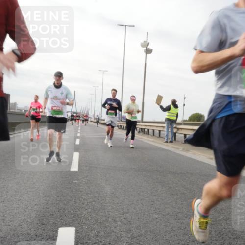 03.10.2025 - Köhlbrandbrückenlauf Matties Gatica Varas http://msf.ph/oto/9189921 03.10.2025 16:00:02 Position 3 06, 3, 82229 meine-sportfotos.de