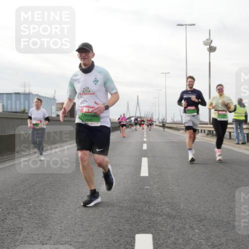 03.10.2025 - Köhlbrandbrückenlauf Matties Gatica Varas http://msf.ph/oto/9189926 03.10.2025 16:00:03 Position 3 9580 meine-sportfotos.de